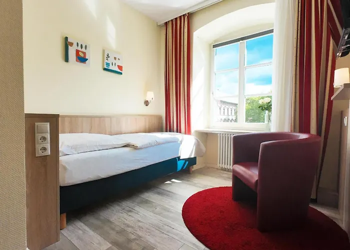 Trierer Hof Hotel 3*